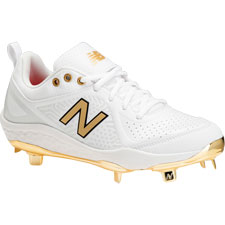 Wide width womens softball cleats clearance