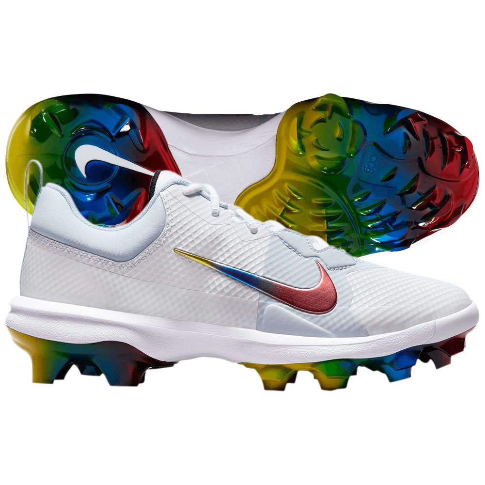 mens nike molded cleats